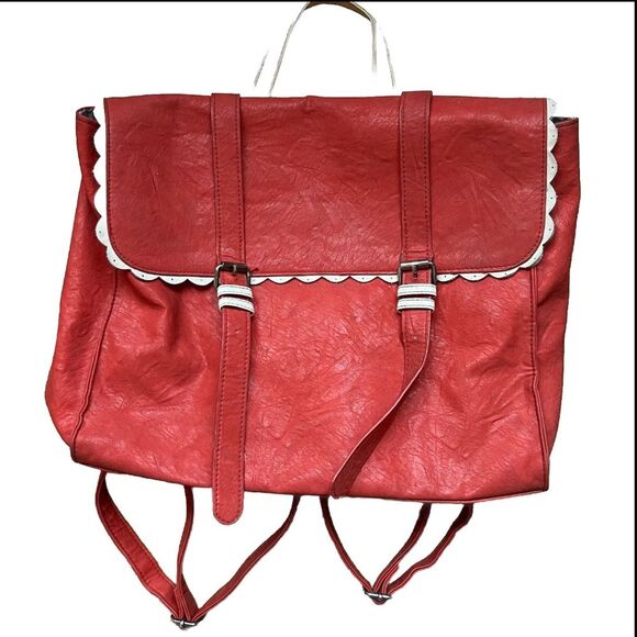 ASOS Vegan Leather Backpack Purse Pink White Scalloped Boho Prairie Cottage Cute - Picture 1 of 7